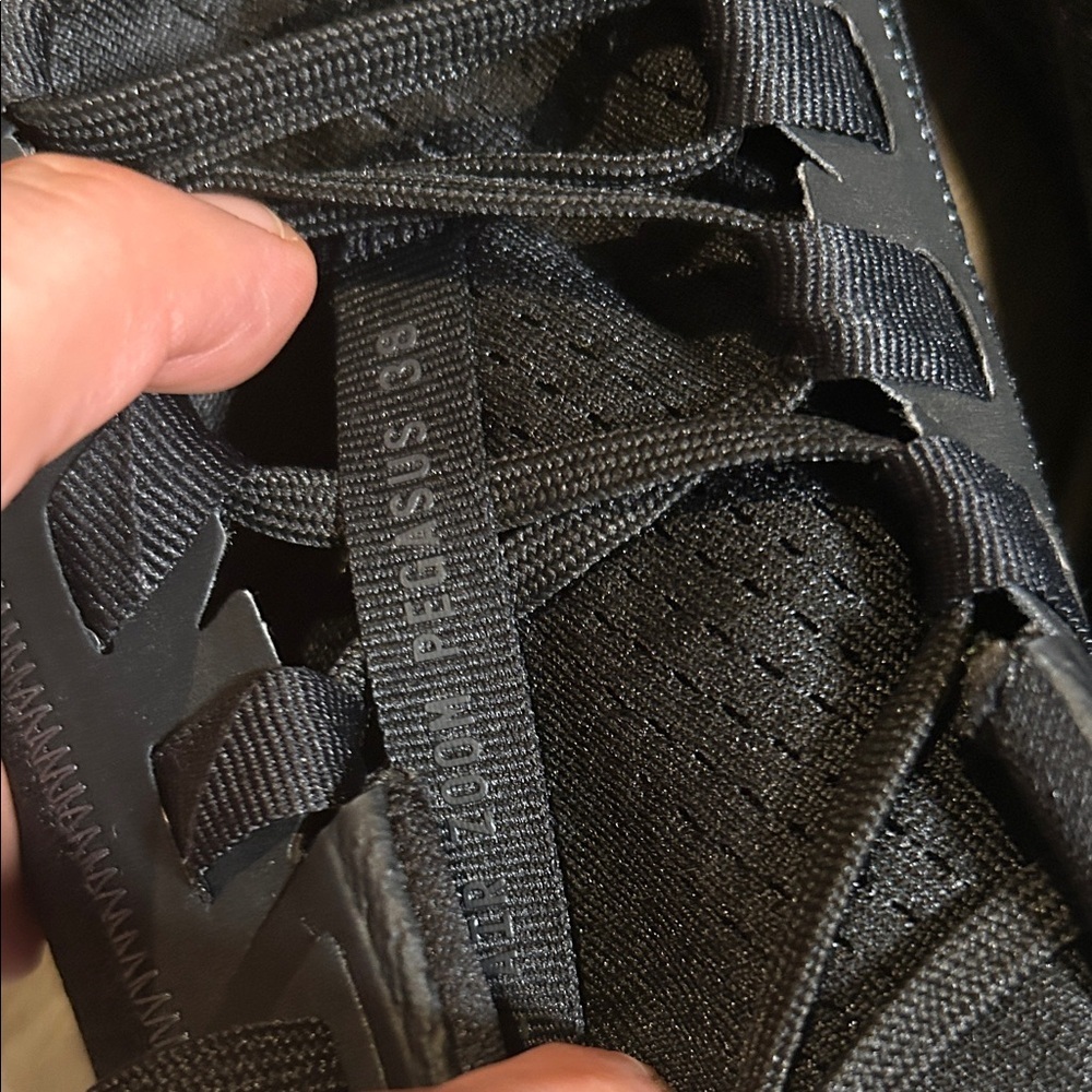 Nike Air Zoom Pegasus 38 Black Athletic Shoes - Picture 9 of 10